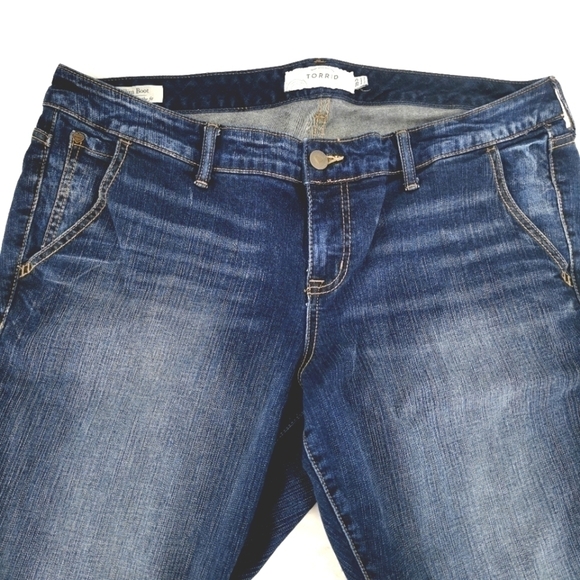 Torrid Women's 16S Mid Slim Boot Cut Blue Heart - Picture 2 of 16